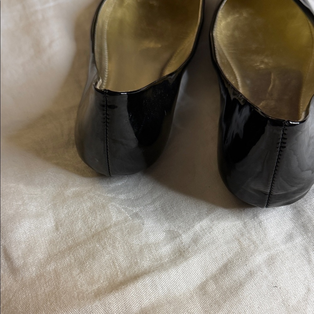 Xhilaration Black Patent Round-Toe Ballet Flats - Picture 2 of 6